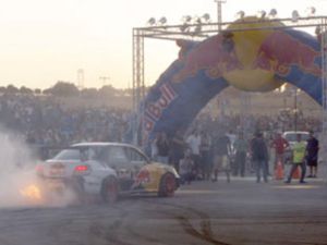 مشاركة عربية واسعة 