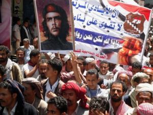 تظاهرة للمعارضة اليمنية في اب جنوب صنعاء
