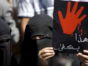 مطالب سياسية وعمالية