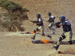 عناصر من قوات مكافحة الارهاب السعودية خلال التدريب