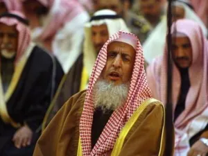مفتي عام السعودية رئيس هيئة كبار العلماء الشيخ عبدالعزيز آل الشيخ 