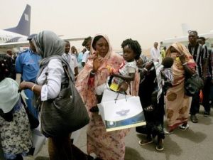 رحلات جوية لترحيل 12 الف سوداني جنوبي من السودان
