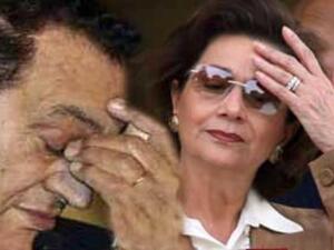 Behind every great man, there stands a great woman. Egyptians see the opposite as holding true as well.