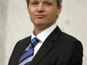 وزير الدفاع السويدي ستين تولجفورز 