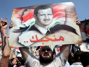 Syrians are being encouraged by Central Bank to keep their savings in foreign currency inside Syria