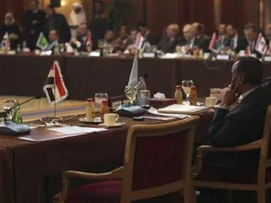 مقعد سوريا الشاغر خلال اجتماع وزراء خارجية دول الجامعة العربية بالقاهر
