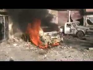 نيران تضطرم في اليات للجيش السوري