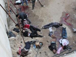 At least 700 people have been killed in Aleppo since Dec. 15 under government airstrikes (Medo Halab/AFP)