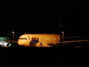 ارشيف/الطائرة السورية التي اجبرتها تركيا على الهبوط لتفتيشها