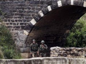 جنديان سوريان قرب الحدود مع لبنان