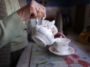 So the Brits really do sip tea on all occasions, preferring it in place of alcohol or champagne!