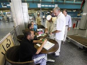 مطار طرابلس الدولي من الداخل
