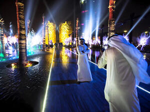 Their stunning displays take center stage within the park and are able to entertain the public for hours as they relax by the fountains.