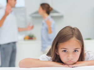 5 أخطاء رئيسية يرتكبها بعض المطلقين الذين لهم أولاد، ما هي ؟