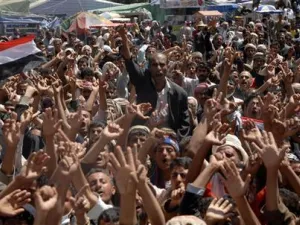 تظاهرة في صنعاء للمطالبة باسقاط النظام 
