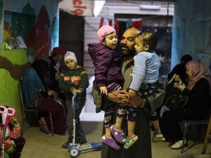 حب ورعاية دون انتظار لمقابل
