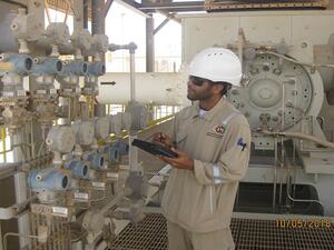 Oman Gas uses AssetWise Asset Reliability with handheld devices to enable digital workflows and improve reliability and performance of its operations.