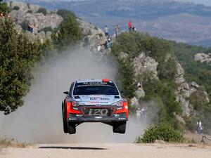 هيونداي موتورسبورت على منصة التتويج