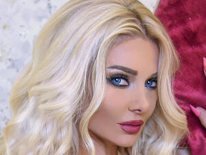 الفنانة اللبنانية ميريام كلينك 