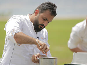 سكين مصطفى سيف تقطع المشوار وتحظى بلقب "top chef"