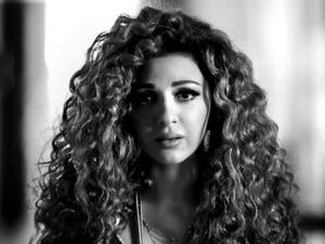 Myriam wanted to grieve in her own way. (Sayidaty.net)