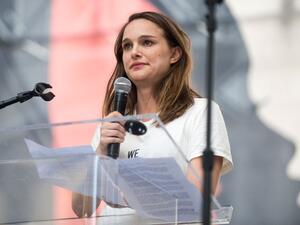 Natalie Portman, Scarlett Johansson, Debra Messing and Amy Schumer among those delivering speeches, demonstrating in Women's Marches across the US. (AFP)