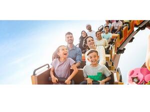 يستطيع العملاء زيارة أي من منتزهات دبي باركس آند ريزورتس الأربعة خلال يومين مقابل 495 درهماً للكبار و435 درهماً للأطفال.