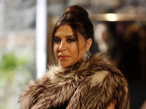 النجمة التركية نبهات جهري