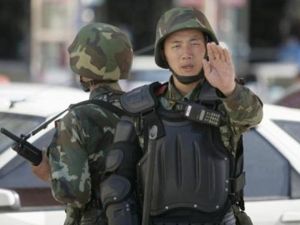 مقتل 20 شخصا من اقلية الاويغور في مواجهات مع الشرطة في هوتان في منطقة شينجيانغ (شمال غرب) الصين