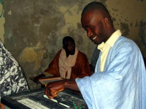 عدد أعضاء مجلس النواب الموريتاني يبلغ 95 نائبا موزعين على 53 دائرة انتخابية