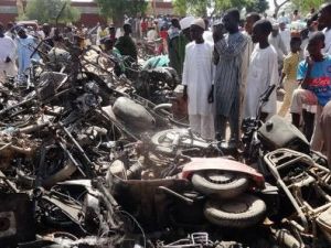 هجوم انتحاري مزدوج في سوق بقرية كاميرونية محاذية للحدود النيجيرية