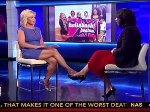 مدير شبكة فوكس نيوز متهم بالتحرش جنسيًا بمذيعة لديه