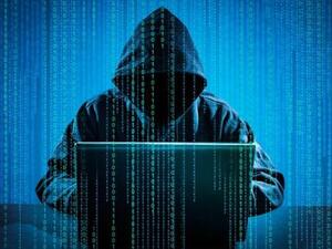 مواقع وصفحات إخبارية فلسطينية تشتكي من اتخاذ إجراءات بحجبها واعتقال عدد من صحفييها 