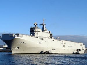 الغاء صفقة بيع سفينتي ميسترال حربيتين الى روسيا