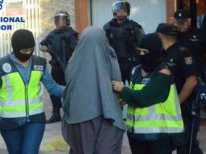 الشرطة الاسبانية تعتقل متطرفين/ ارشيفية