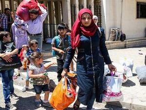 تسجل حركة العودة عبر معبر "نصيب" أكبر نشاط بين بوابات العبور السورية للعائدين