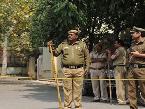 سقوط حافلة كانت مسرعة، في نهر سريع الجريان بإقليم كشمير