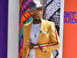 Ne-Yo has been covered in poop since his baby son was born last week. (Source: Neyo / Instagram )