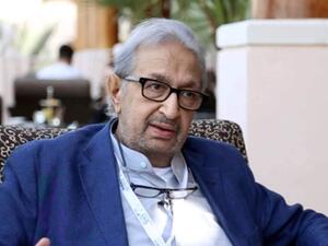 الفنان الراحل نور الشريف