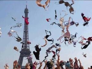 no bra day