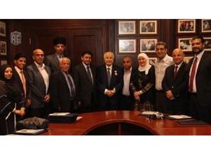 سعادة الدكتور طلال أبوغزاله يرعى حفل تسليم شهادات "سفراء السلام" لسبعة عشر مشارك في البرنامج التدريبي الذي نفذته الأكاديمية الدولية لسفراء السلام. 