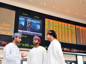 Traders at Muscat Securities Market (MSM), the only stock exchange in Oman. (Photo courtesy of TBY)