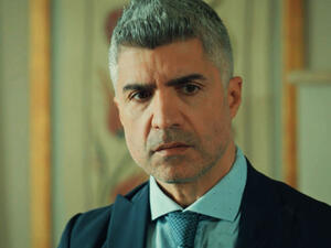 النجم التركي الوسيم اوزجان دينيز