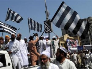 تظاهرة في الباكستان ضد احراق المصحف/أ.ف.ب