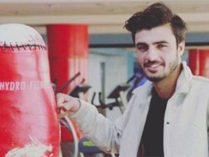 The Pakistani tea seller turned Internet superstar was seen practicing at the gym. (Instagram)