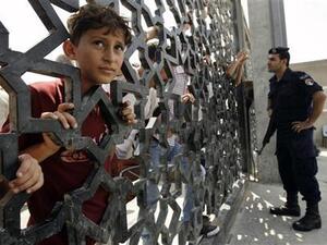 مصر تغلق معبر رفح في وجه الفلسطينيين بشكل مفاجئ بعد فتحه يوماً واحداً
