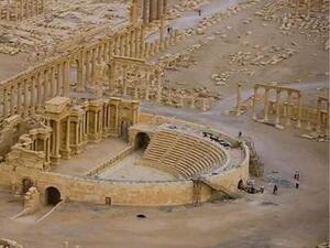 نزوح عشرات العائلات من مدينة تدمر