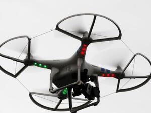 لم تعلن أي جهة فلسطينية مسؤوليتها عن إرسال الطائرة الخميس