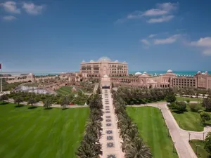 قصر الامارات