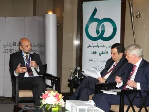 خلال الحدث